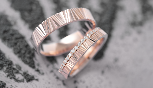 Facetted Connections Wedding Rings | acredo