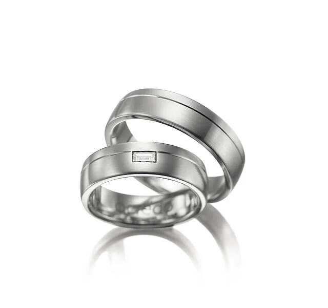 Modern Palladium-White Gold